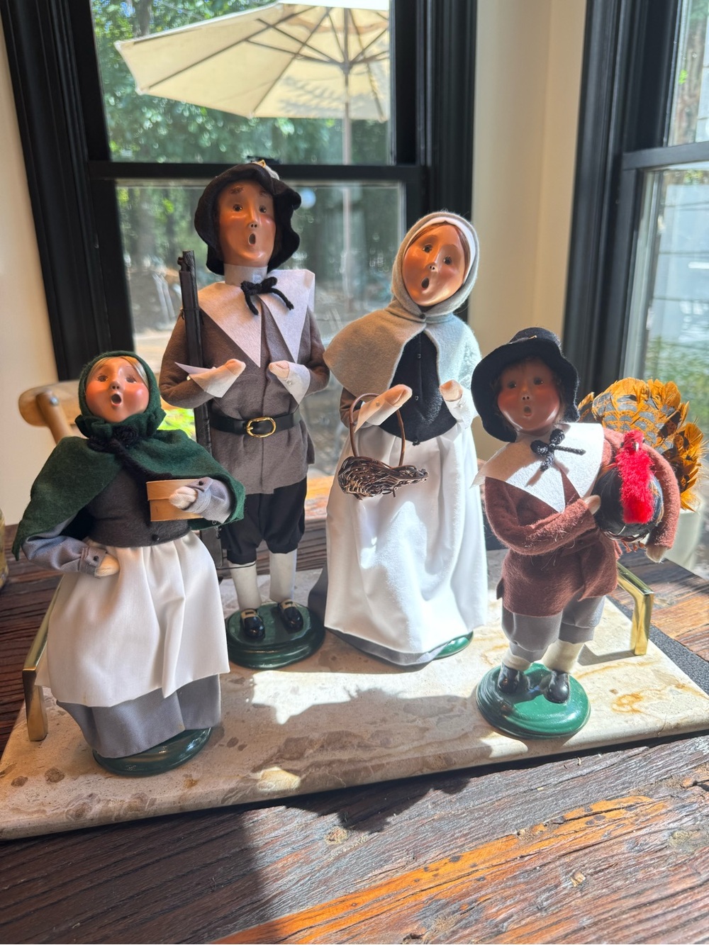 Byers' Choice Carolers Pilgrim Family Set